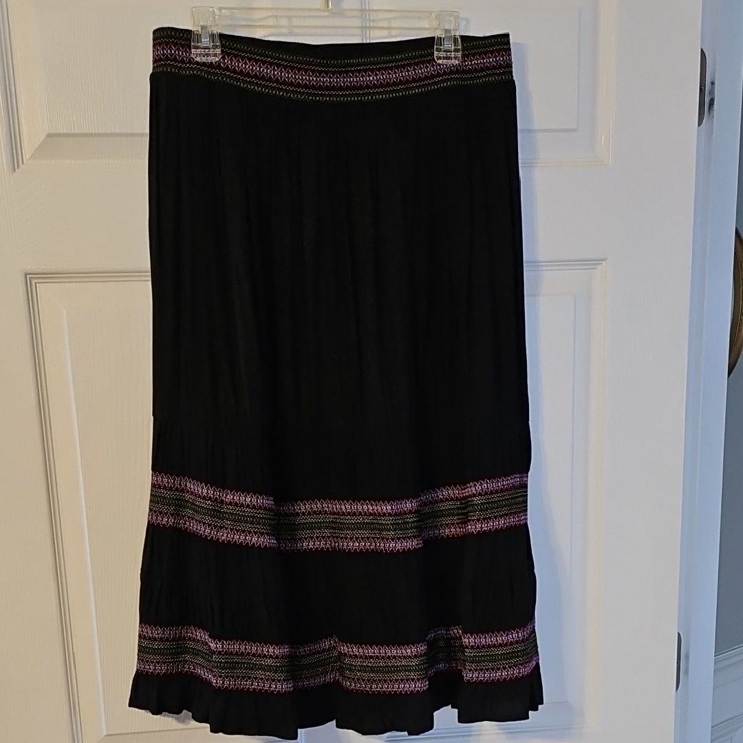 Linda Anderson Full Skirt With Colorful Detailing
